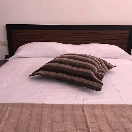 فندق مبيت وإفطار Los Cardones غراناديا دي أبونا