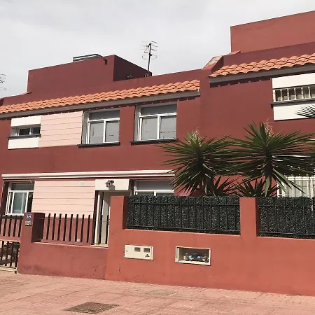 לינה וארוחת בוקר Los Cardones